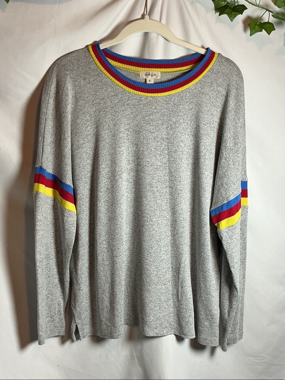 Style & Co. Gray Crewneck Sweater with Red, Blue & Yellow Trim